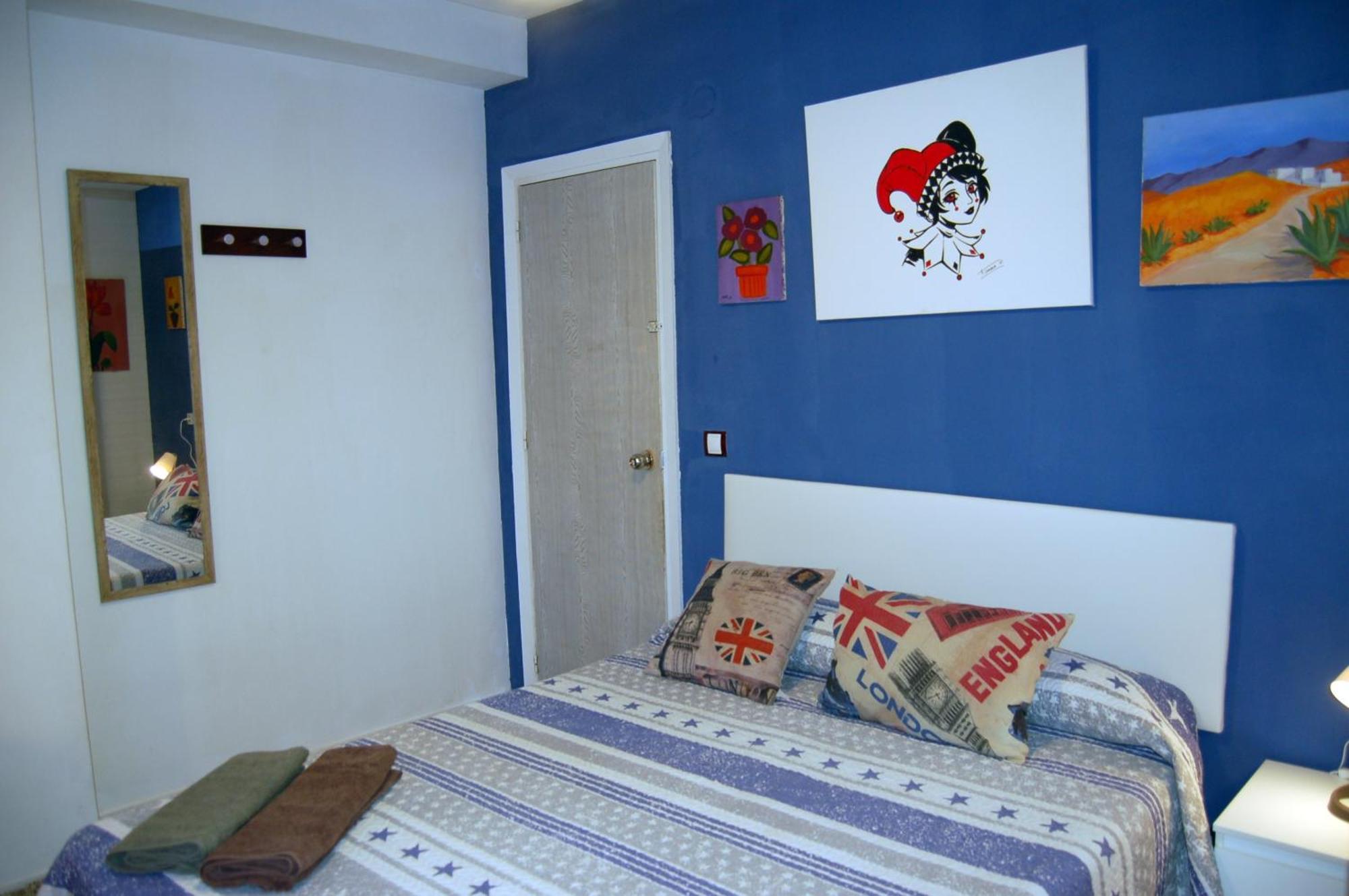Habitacion Individual Luna & Tambor Room Алмерия Екстериор снимка