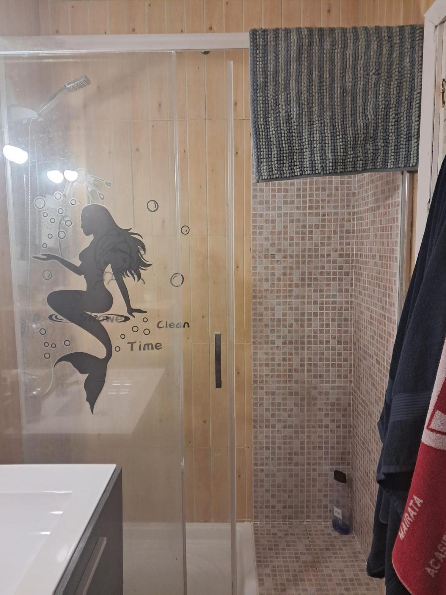 Habitacion Individual Luna & Tambor Room Алмерия Екстериор снимка